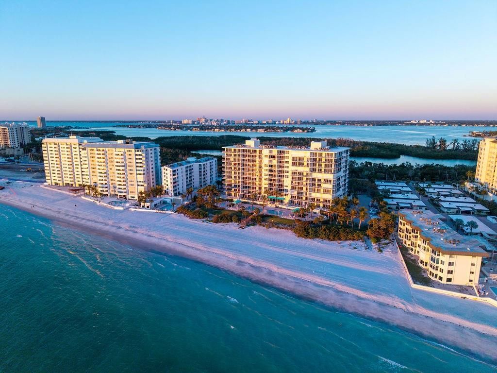 1800 Benjamin Franklin Drive, Unit B1006, Sarasota, FL 34236 Photo