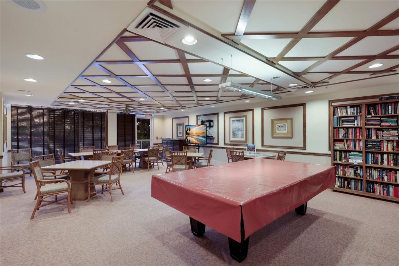 1800 Benjamin Franklin Drive, Unit B1006, Sarasota, FL 34236 Photo