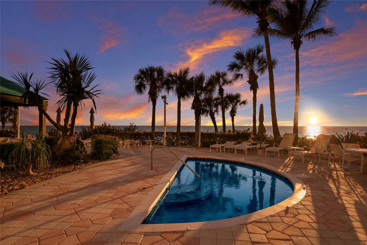 1800 Benjamin Franklin Drive, Unit B1006, Sarasota, FL 34236 Photo