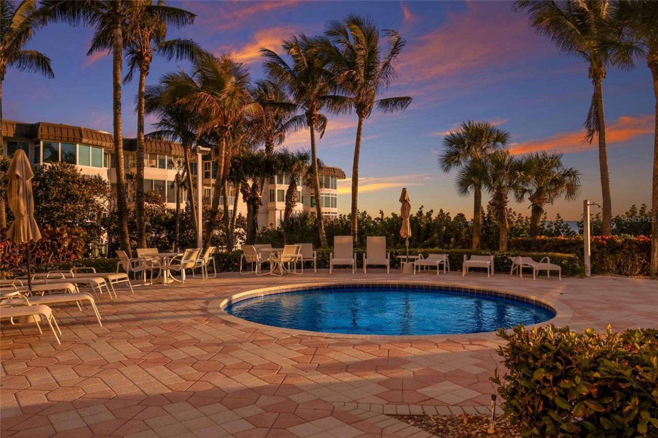 1800 Benjamin Franklin Drive, Unit B1006, Sarasota, FL 34236 Photo