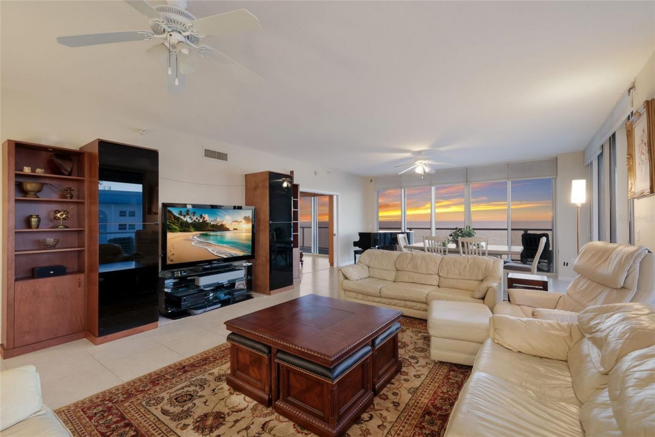 1800 Benjamin Franklin Drive, Unit B1006, Sarasota, FL 34236 Photo