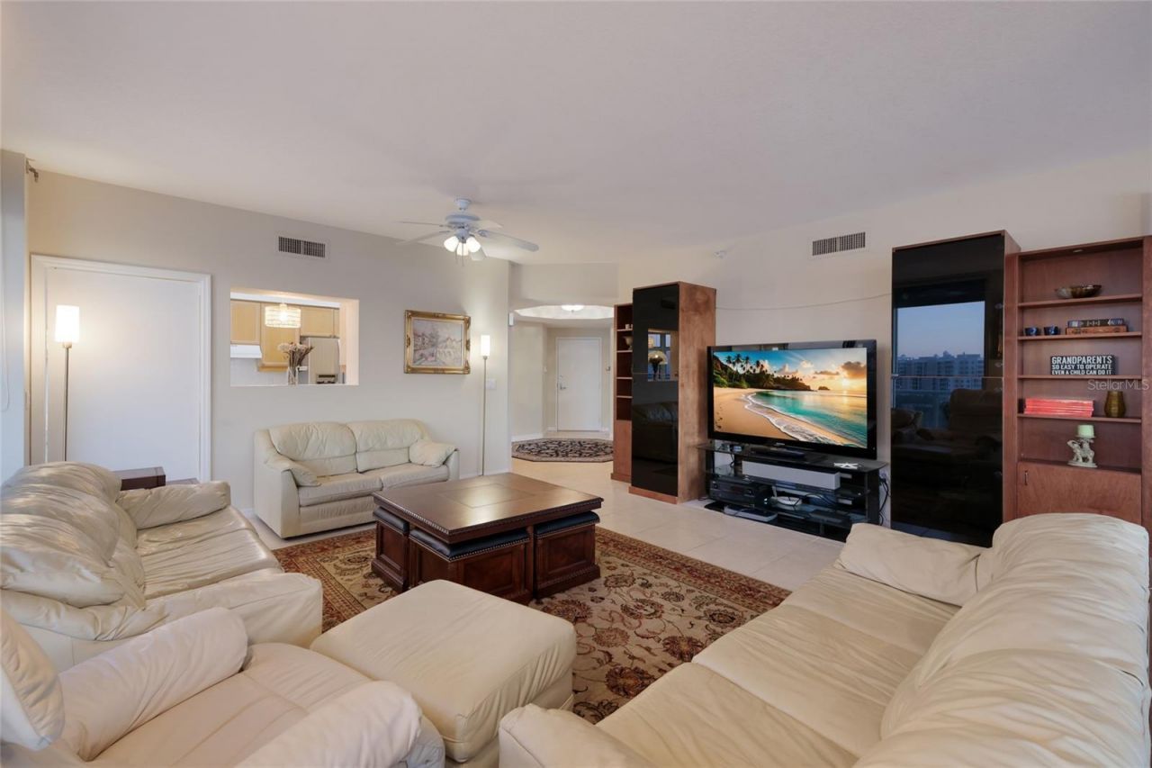 1800 Benjamin Franklin Drive, Unit B1006, Sarasota, FL 34236 Photo