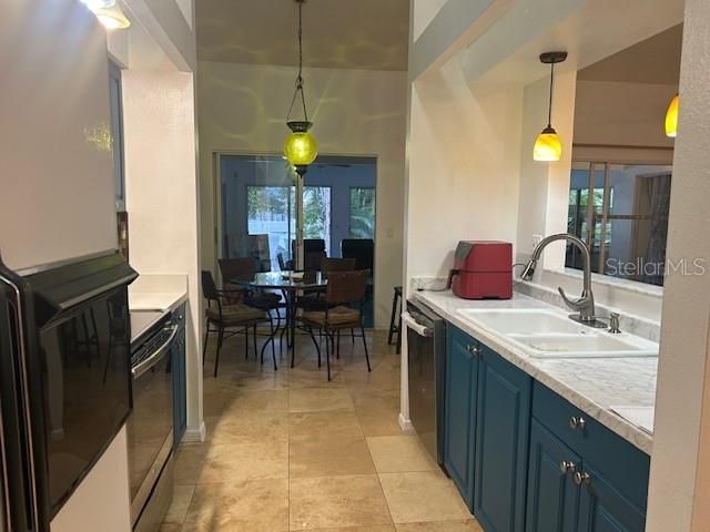 7715 33rd Lane E, Sarasota, FL 34243 Photo