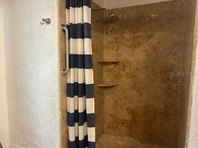 7715 33rd Lane E, Sarasota, FL 34243 Photo