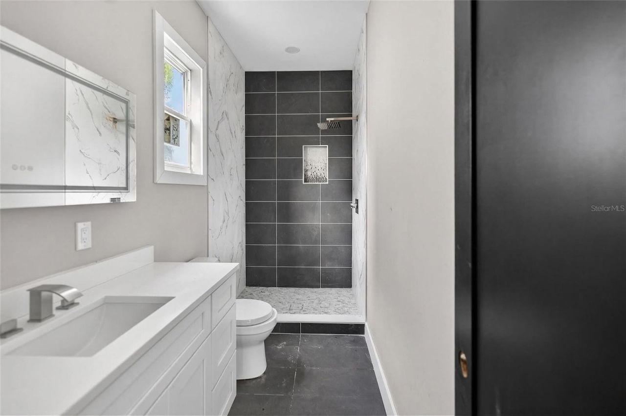 2935 Helen Avenue, Orlando, FL 32804 Photo