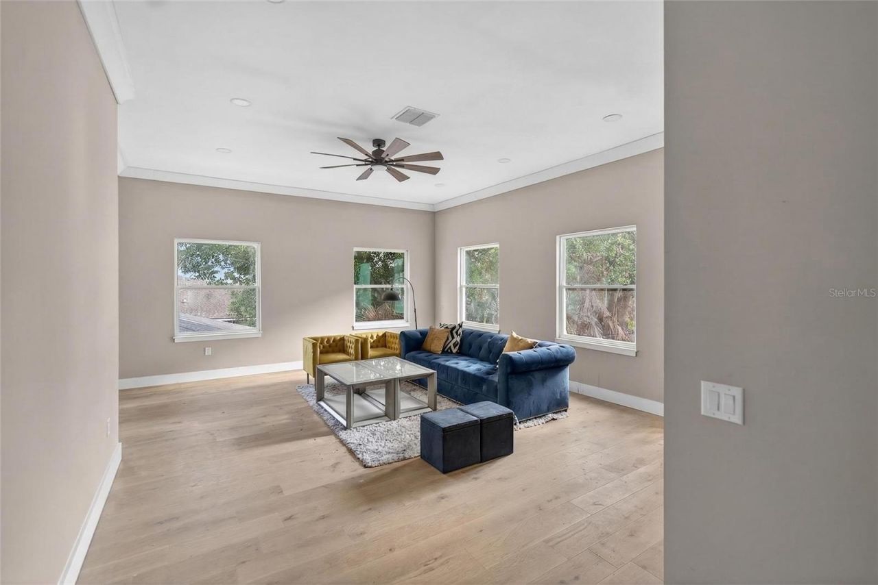 2935 Helen Avenue, Orlando, FL 32804 Photo