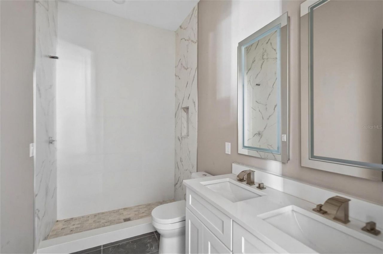 2935 Helen Avenue, Orlando, FL 32804 Photo