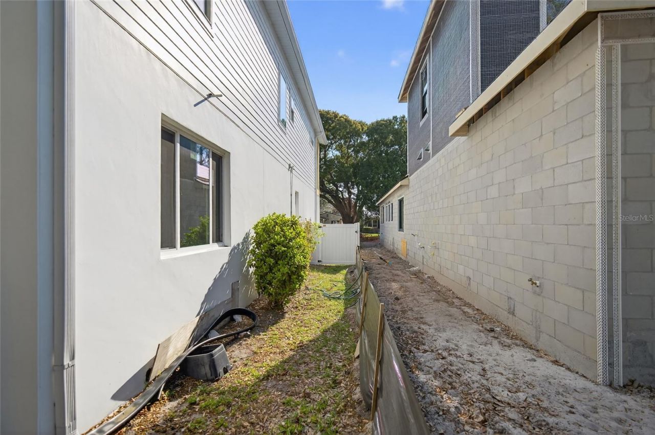 2935 Helen Avenue, Orlando, FL 32804 Photo