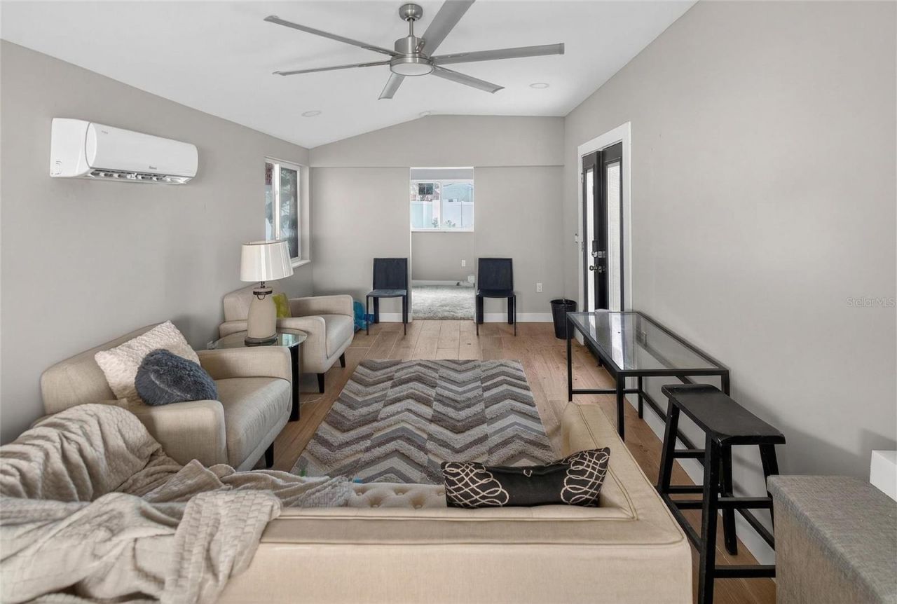 2935 Helen Avenue, Orlando, FL 32804 Photo