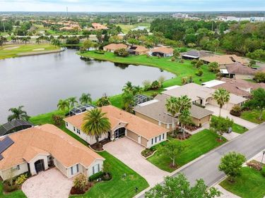 549 GENOA DRIVE , POINCIANA, FL 34759