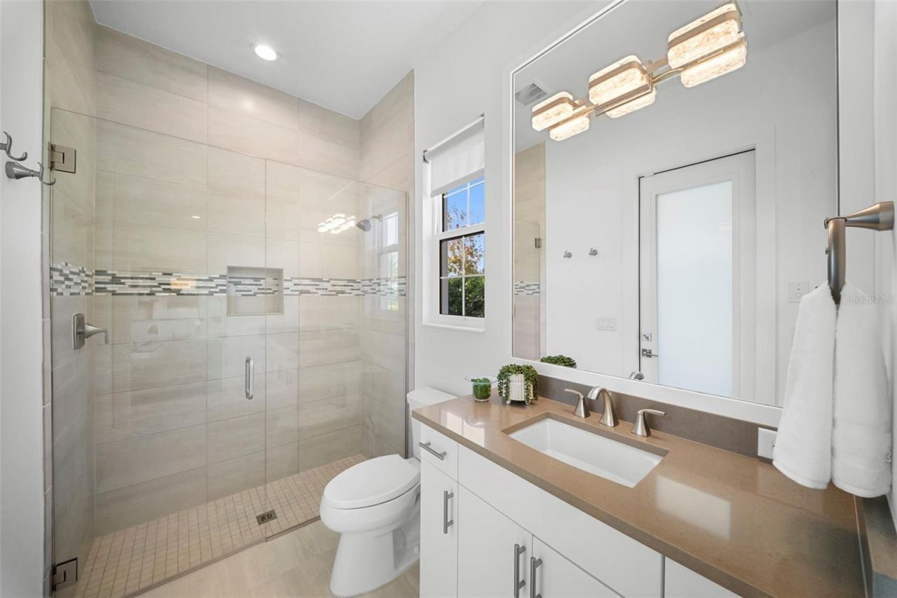 16826 Clearlake Avenue, Lakewood Ranch, FL 34202 Photo