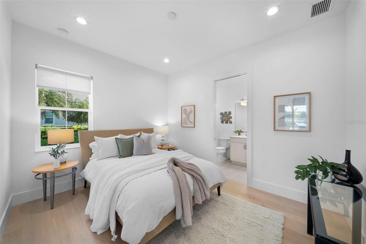 16826 Clearlake Avenue, Lakewood Ranch, FL 34202 Photo