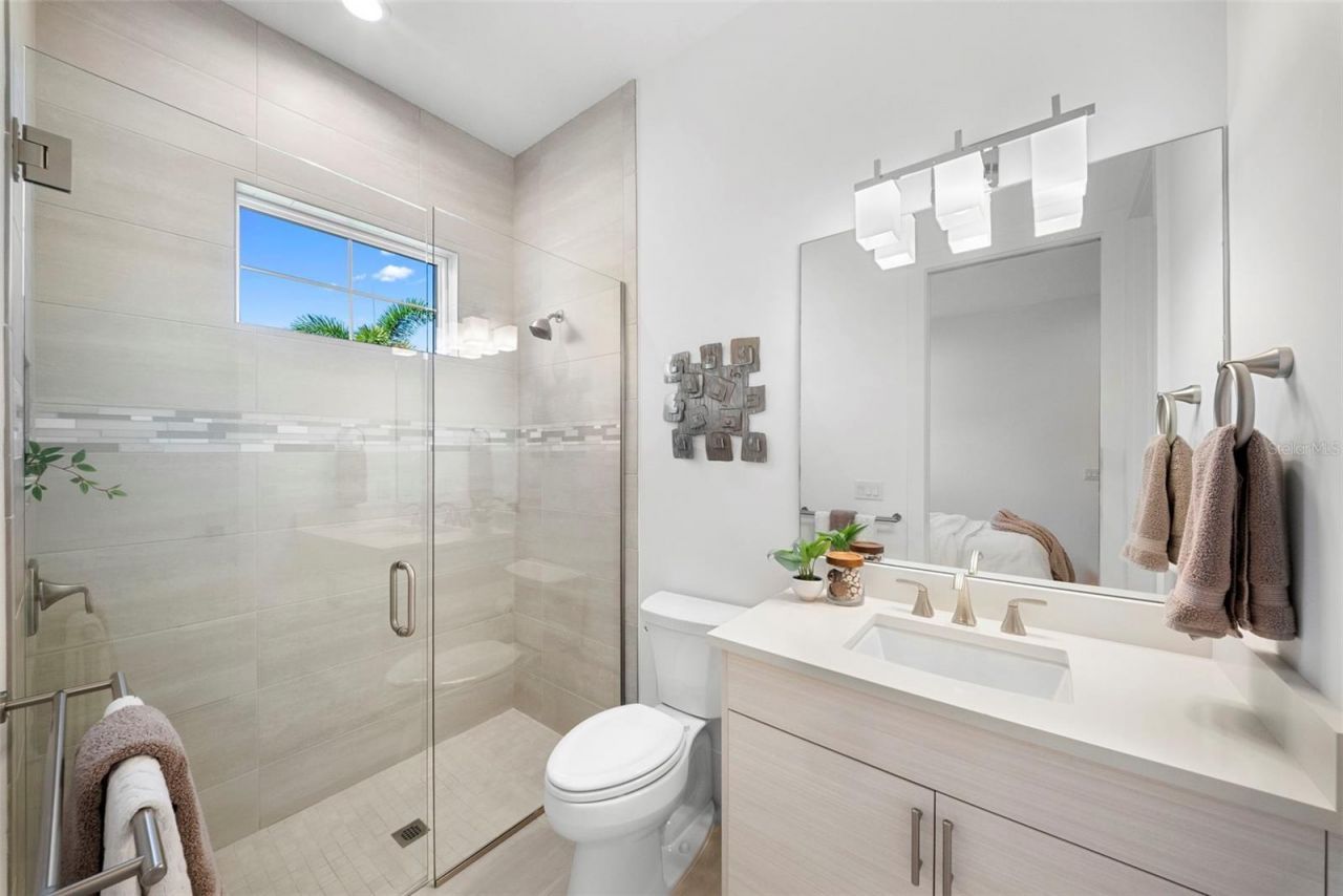 16826 Clearlake Avenue, Lakewood Ranch, FL 34202 Photo