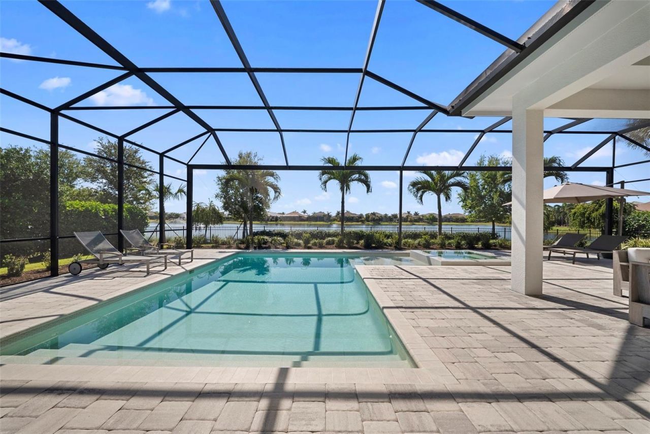 16826 Clearlake Avenue, Lakewood Ranch, FL 34202 Photo