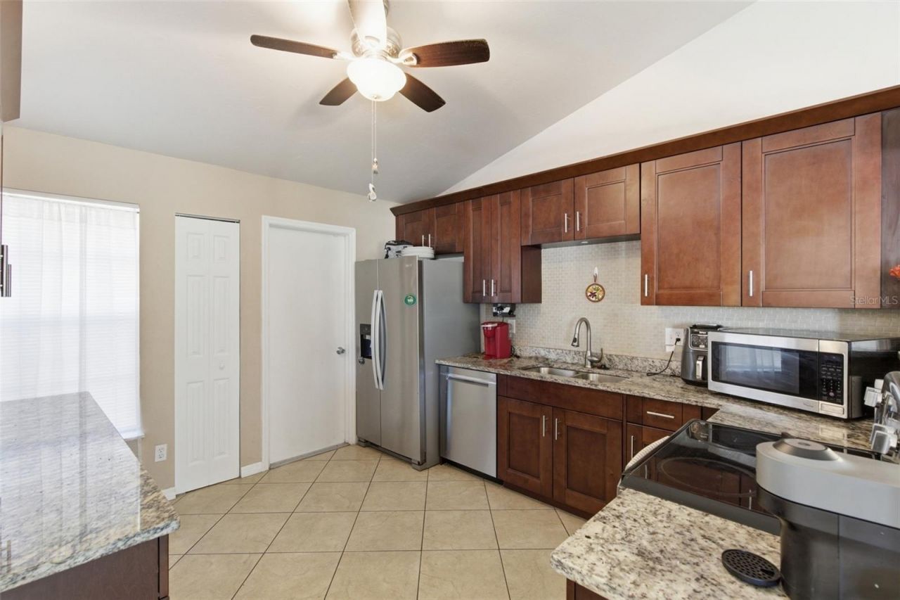 3706 NW 1st Terrace, Cape Coral, FL 33993 Photo