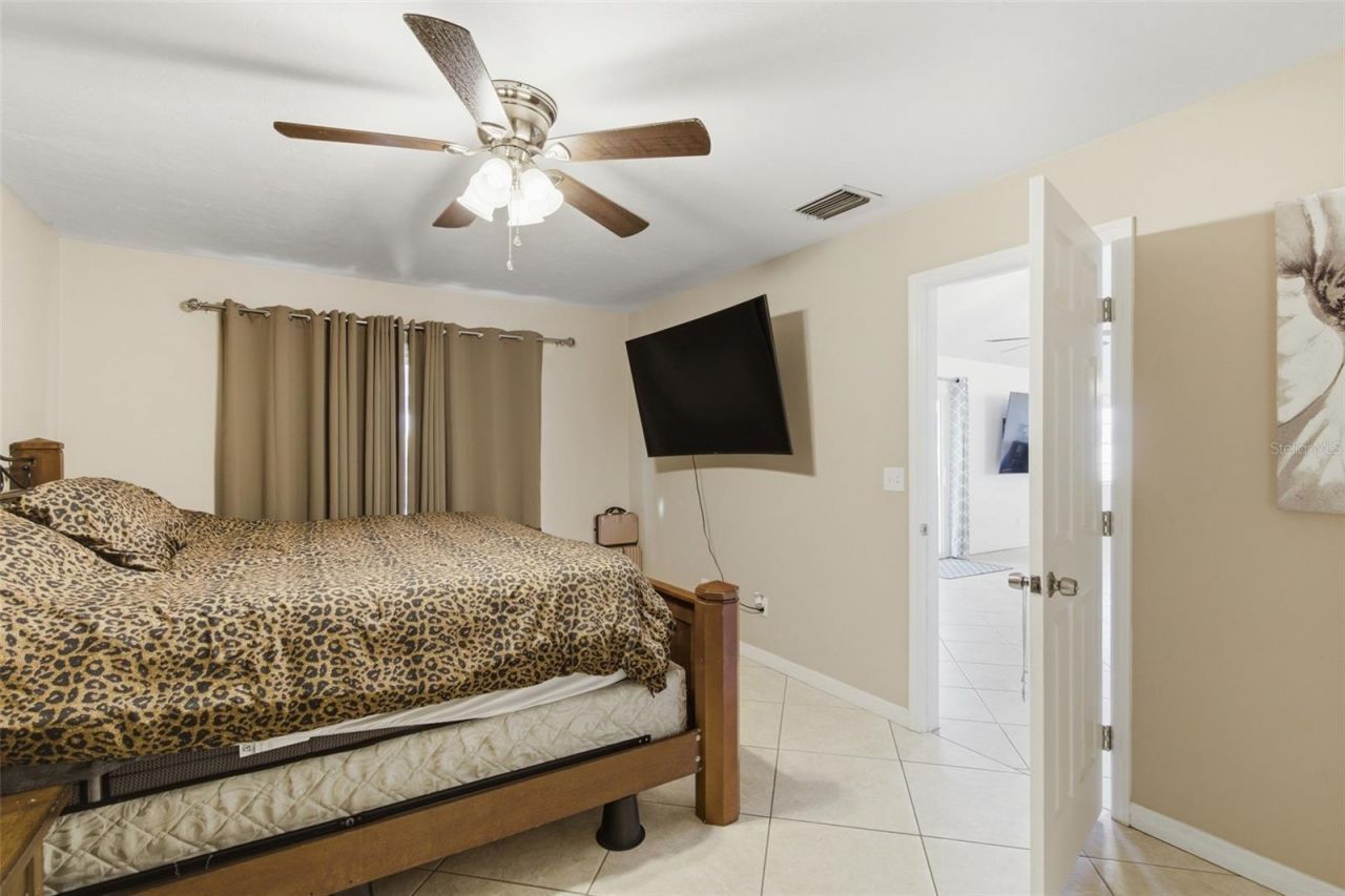 3706 NW 1st Terrace, Cape Coral, FL 33993 Photo