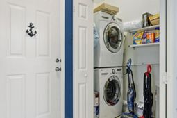 60 Fenwick Hall Allee Alley photo 4