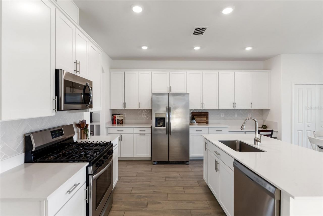 5221 Blue Crush Street, Bradenton, FL 34211 Photo