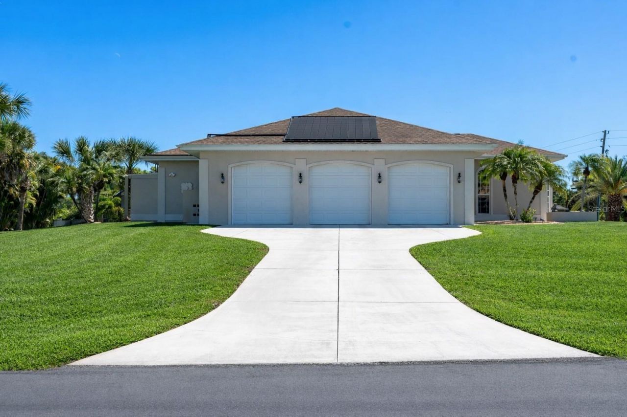 2 Long Meadow Road, Rotonda West, FL 33947 Photo