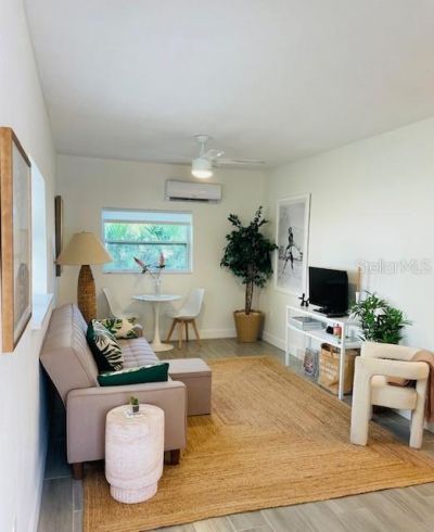 651 Madison Court, Sarasota, FL 34236 Photo