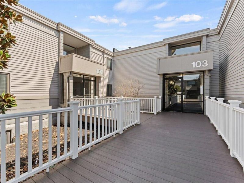 102 Winding Way, Unit A, Covington, KY 41011 Photo 1