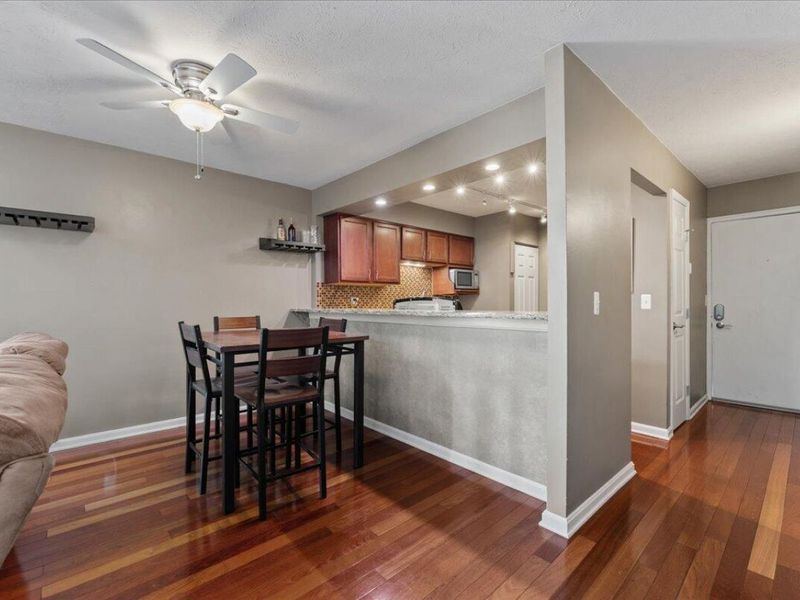 102 Winding Way, Unit A, Covington, KY 41011 Photo 11