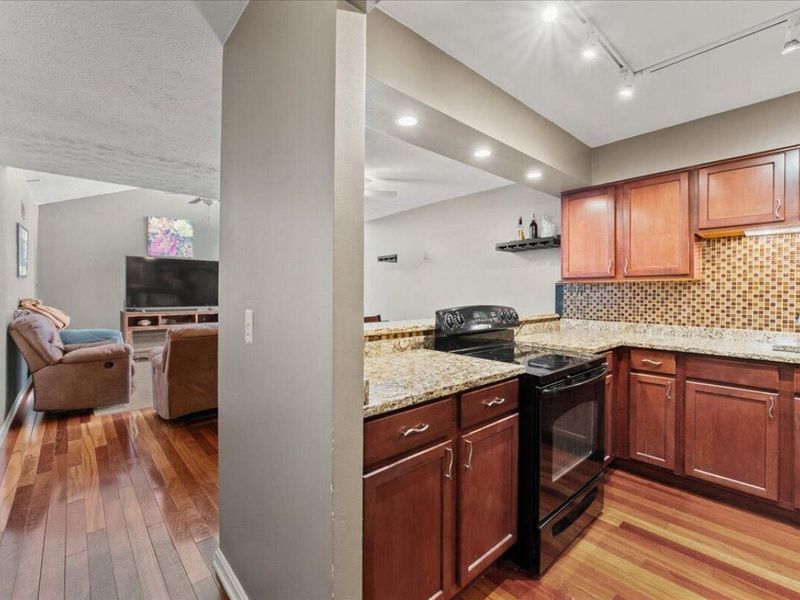 102 Winding Way, Unit A, Covington, KY 41011 Photo 13