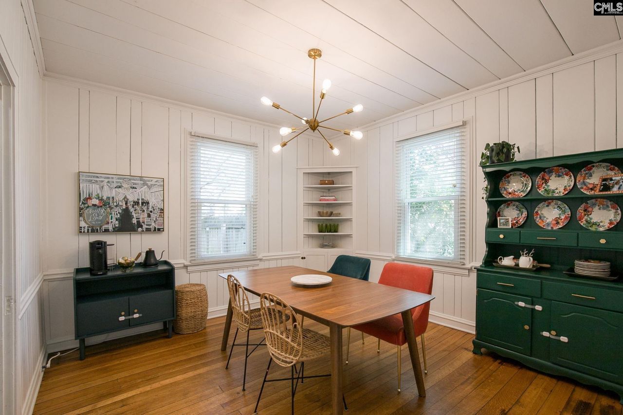 3715 Margrave Road  Photo 12