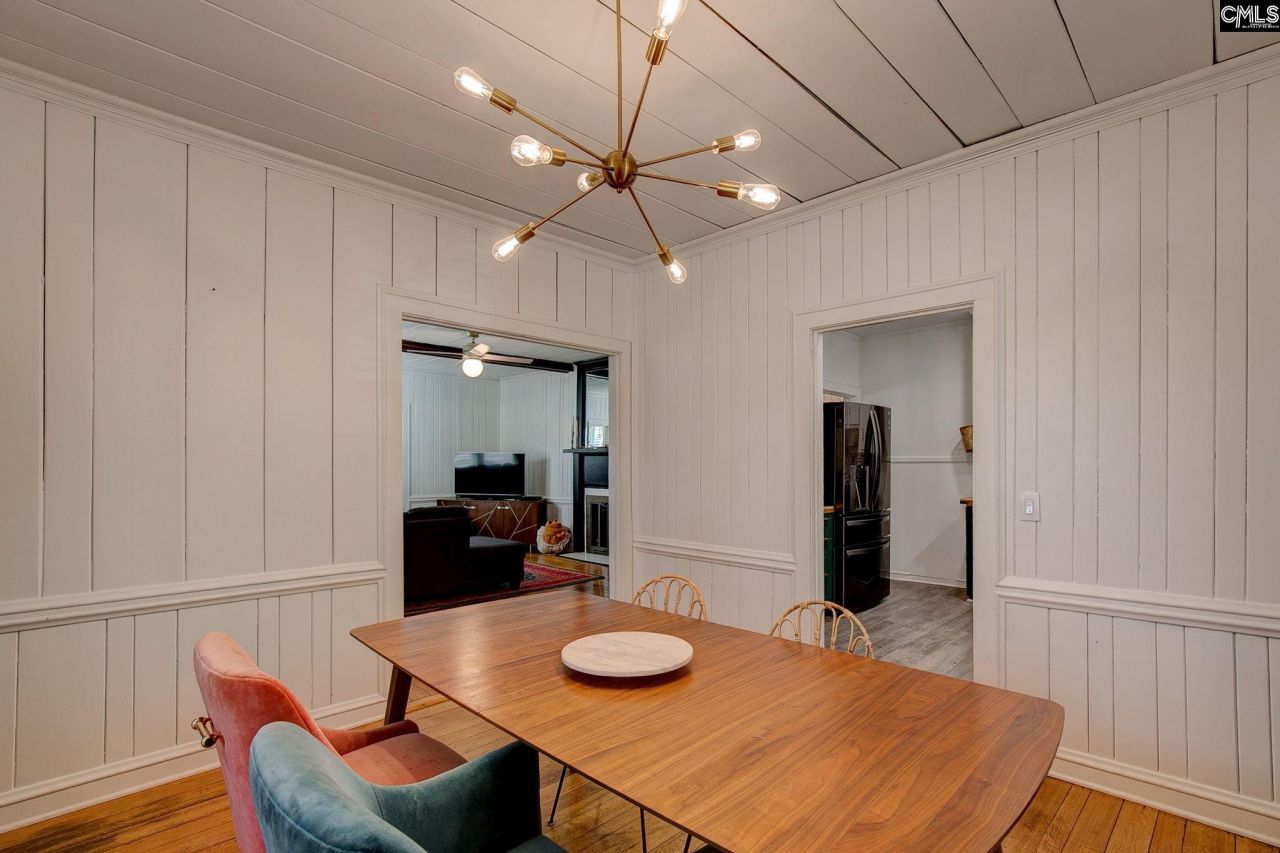 3715 Margrave Road  Photo 14