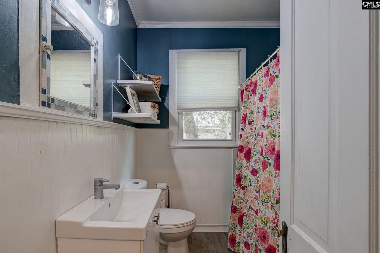 3715 Margrave Road  Photo 26