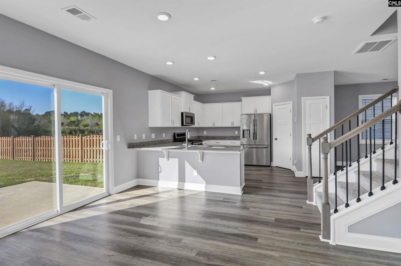 144 Savannah Wood Road  Photo 14