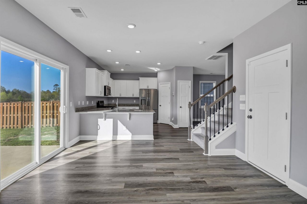 144 Savannah Wood Road  Photo 16