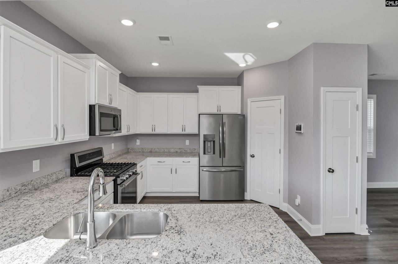 144 Savannah Wood Road  Photo 18