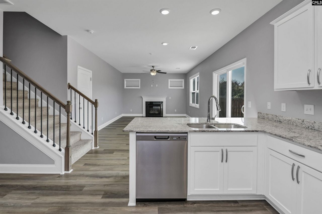 144 Savannah Wood Road  Photo 22