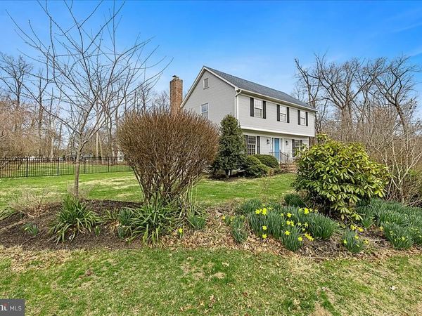 14 GROVE STREET, ROCKY HILL, NJ 08553