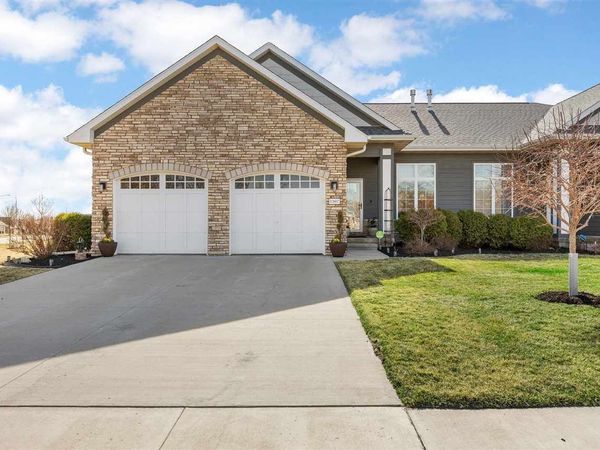 1307 High Country Pl, Coralville, IA 52241