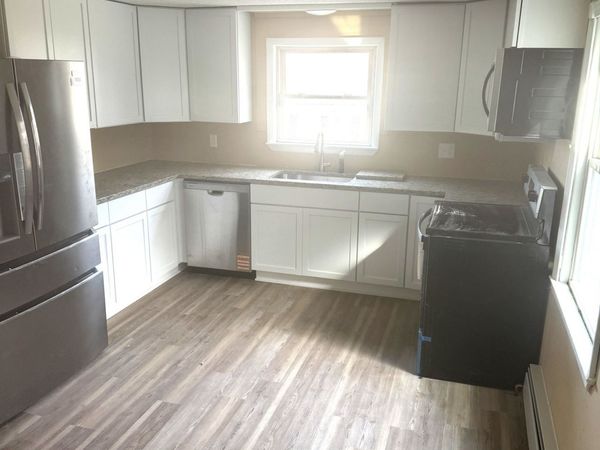 56 Bidwell, Middletown, CT 06457