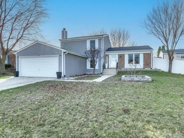 1754 Hemlock Drive, Glendale Heights, IL 60139