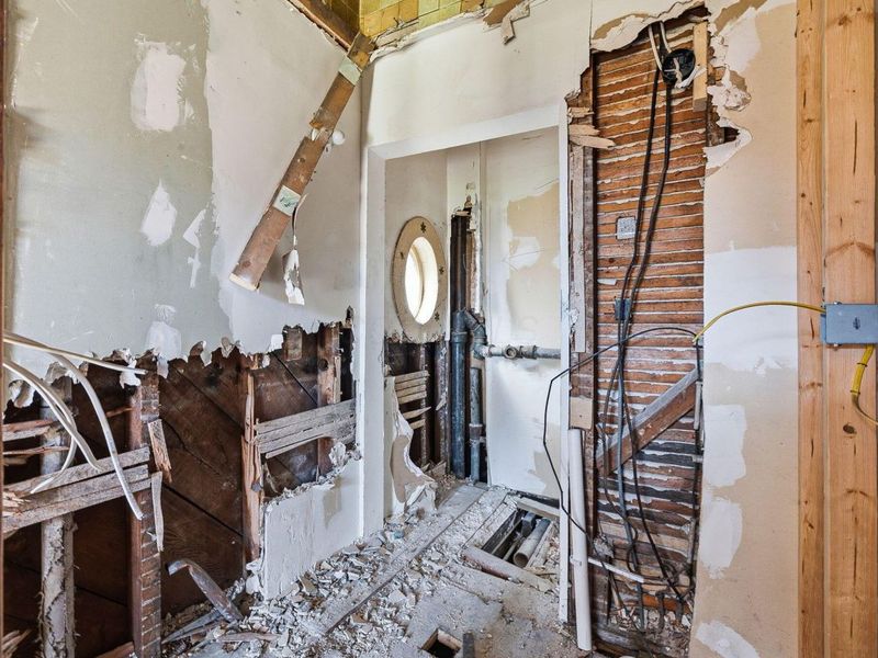 1703 Bryden Road , Columbus, OH 43205 Photo 10