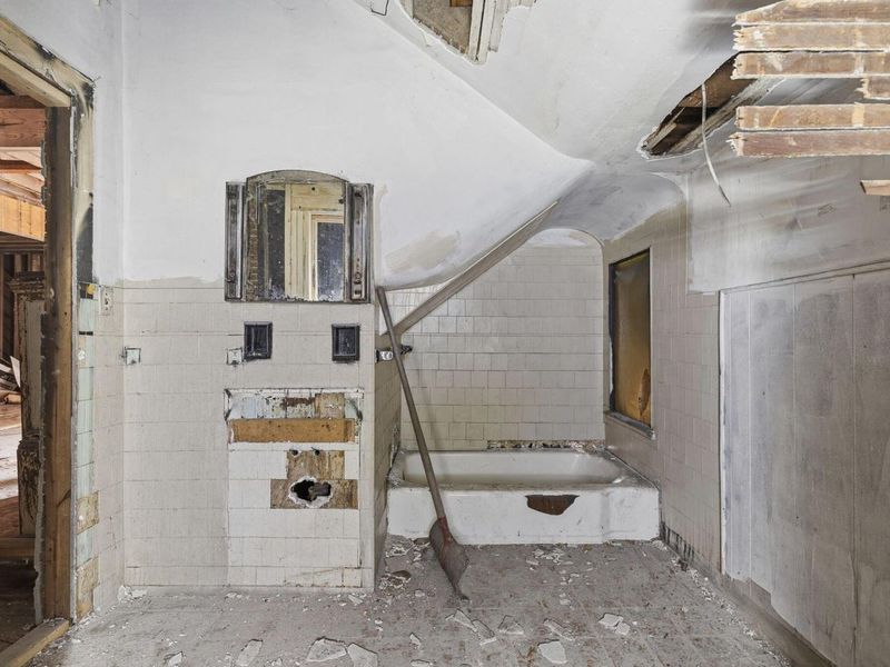 1703 Bryden Road , Columbus, OH 43205 Photo 16