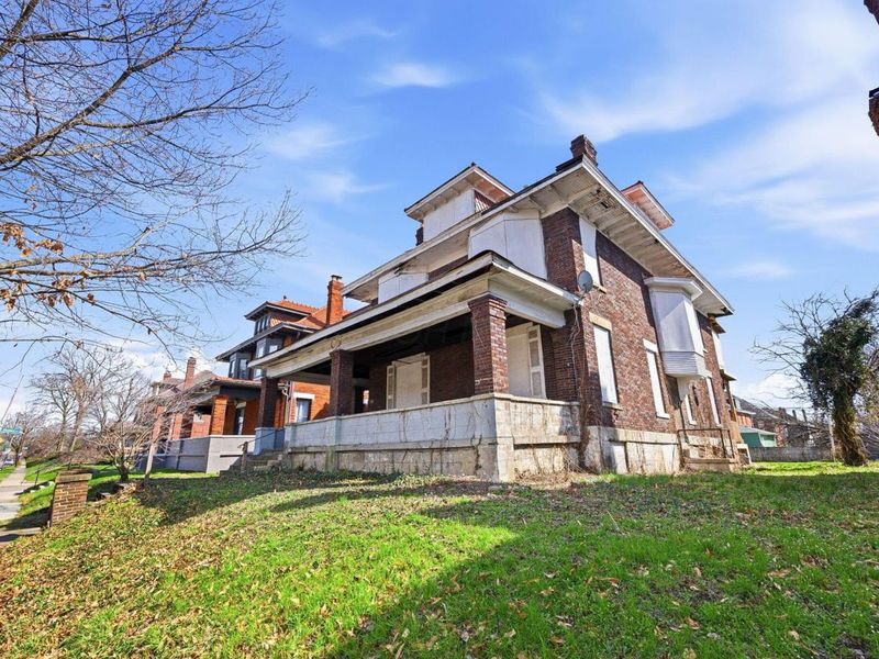 1703 Bryden Road , Columbus, OH 43205 Photo 3