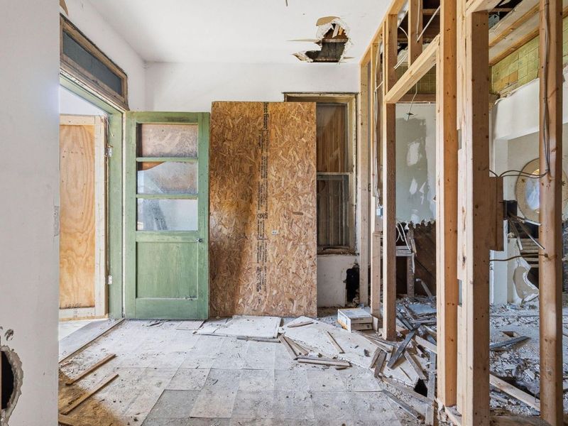 1703 Bryden Road , Columbus, OH 43205 Photo 9