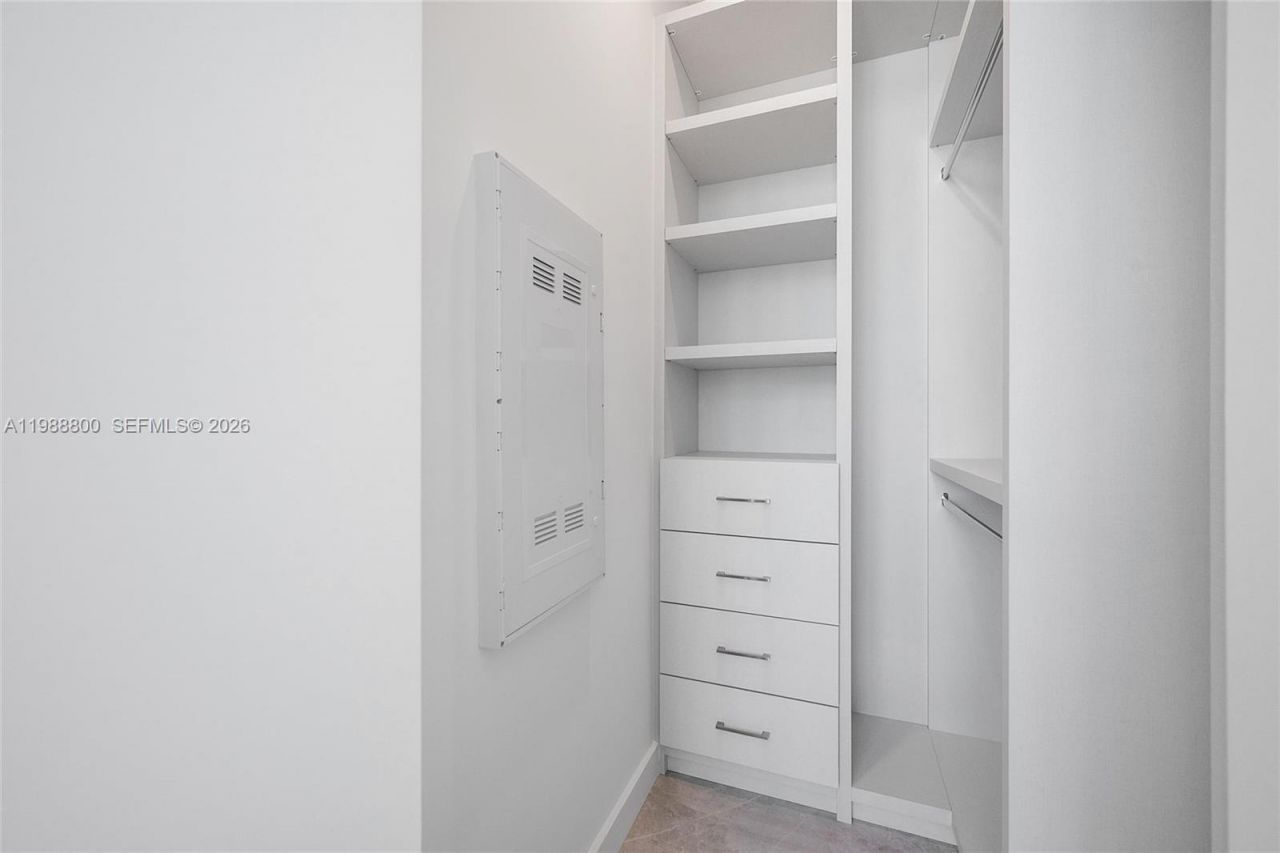 2655 S Bayshore Dr, Unit 1608, Miami, FL 33133 Photo