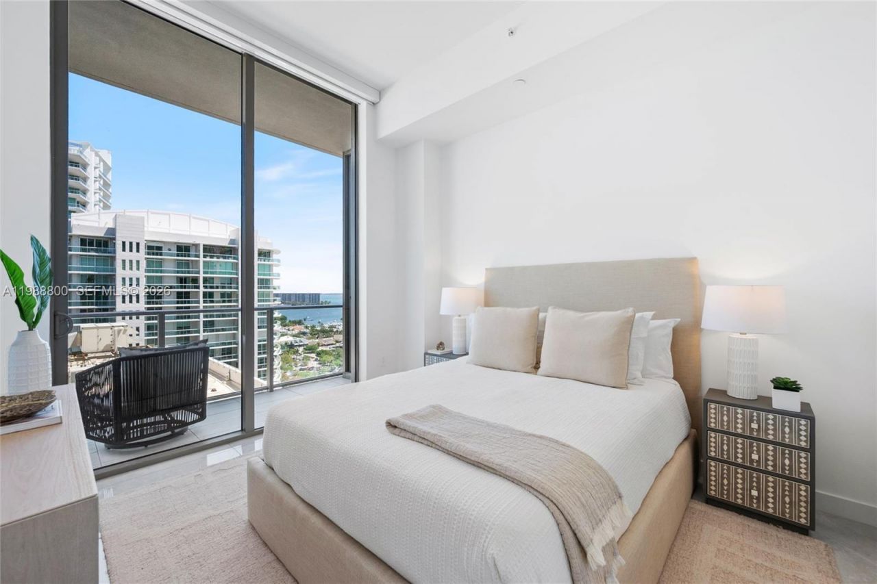 2655 S Bayshore Dr, Unit 1608, Miami, FL 33133 Photo