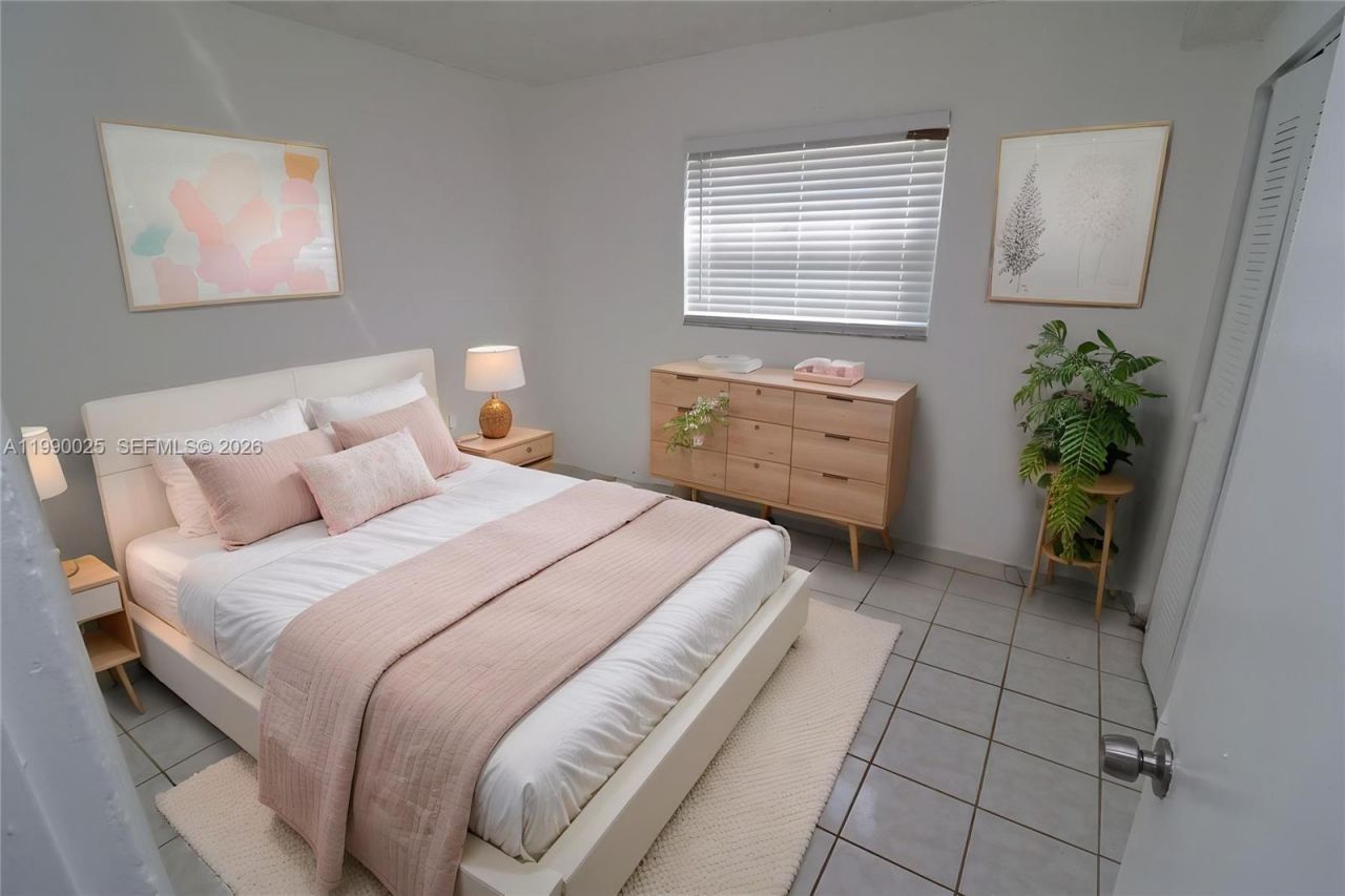 951 SW 7th St , Unit 2, Miami, FL 33130 Photo