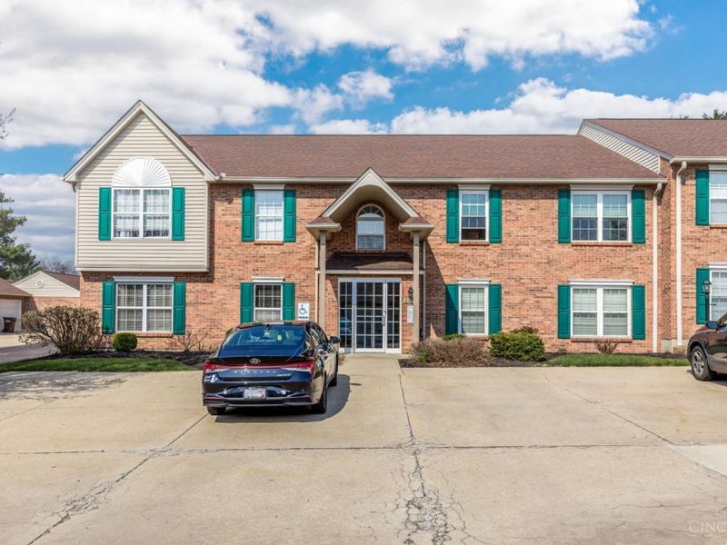 8790 Carrousel Park Circle, Unit 141, Colerain Township, OH 45251 Photo 1