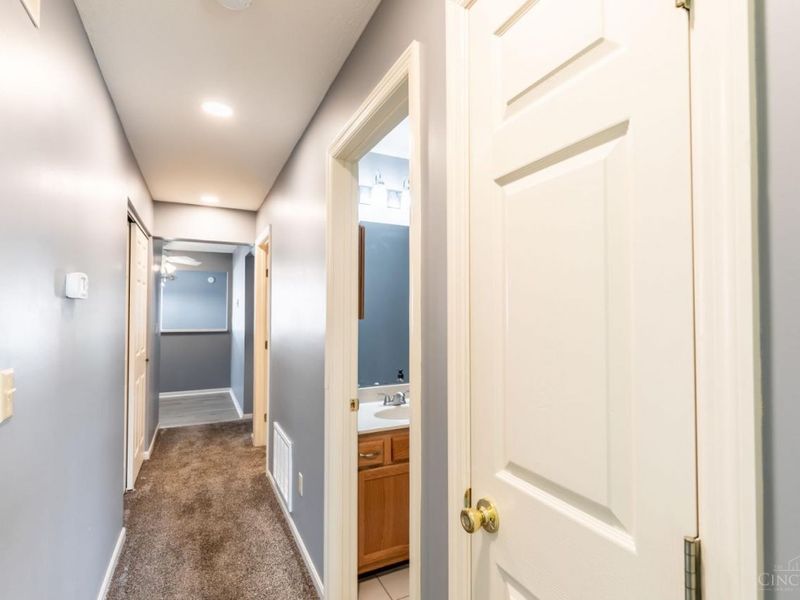 8790 Carrousel Park Circle, Unit 141, Colerain Township, OH 45251 Photo 22