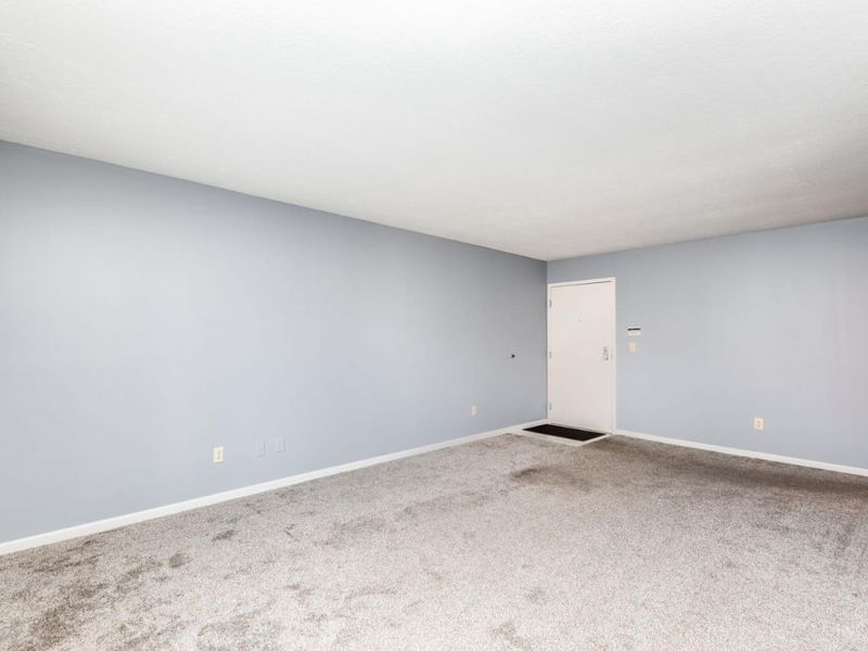 8790 Carrousel Park Circle, Unit 141, Colerain Township, OH 45251 Photo 5