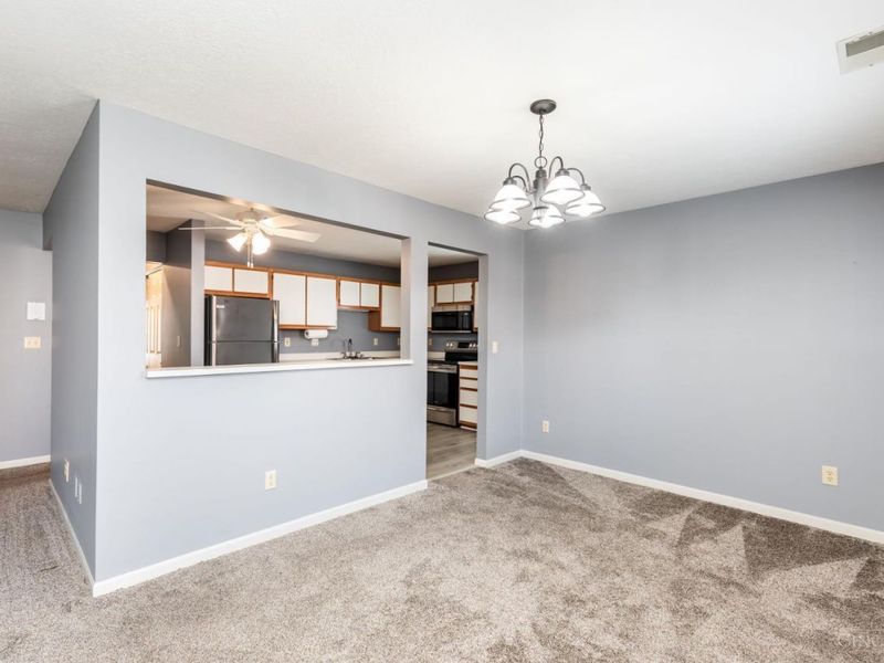 8790 Carrousel Park Circle, Unit 141, Colerain Township, OH 45251 Photo 6