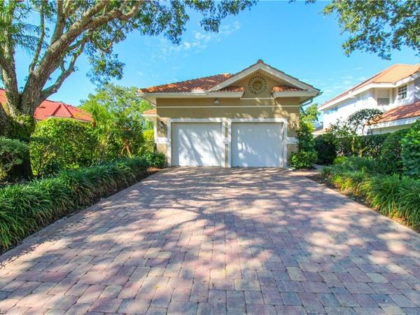 152 Napa Ridge WAY, NAPLES, FL 34119